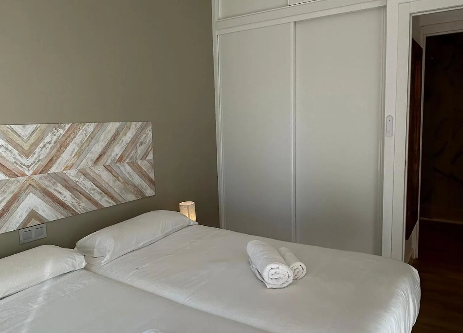 Apartment Skol 420C Fantastico 1 Dormitorio Primera Linea De Playa Marbella