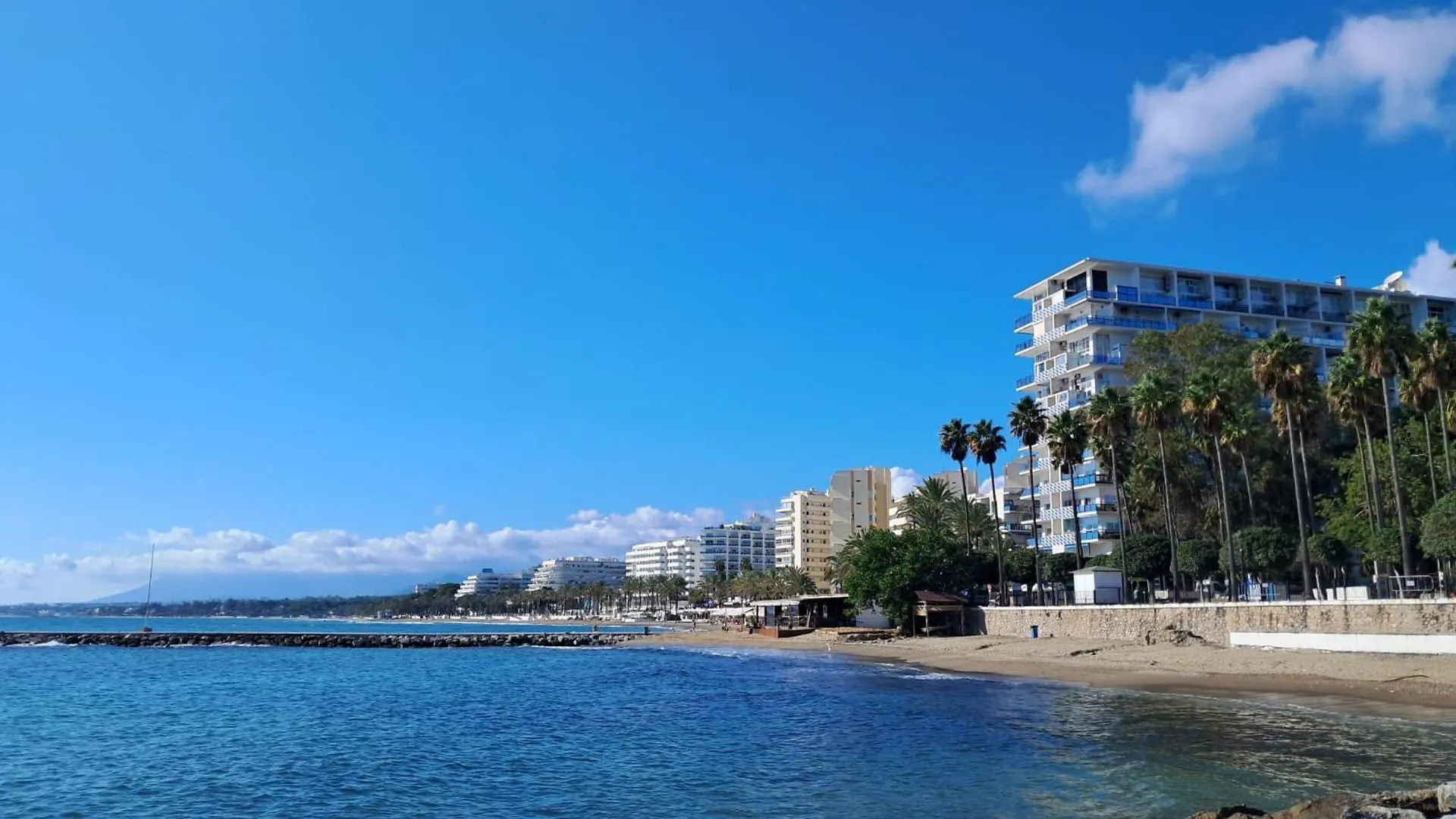 Apartment Skol 420C Fantastico 1 Dormitorio Primera Linea De Playa Marbella Spain