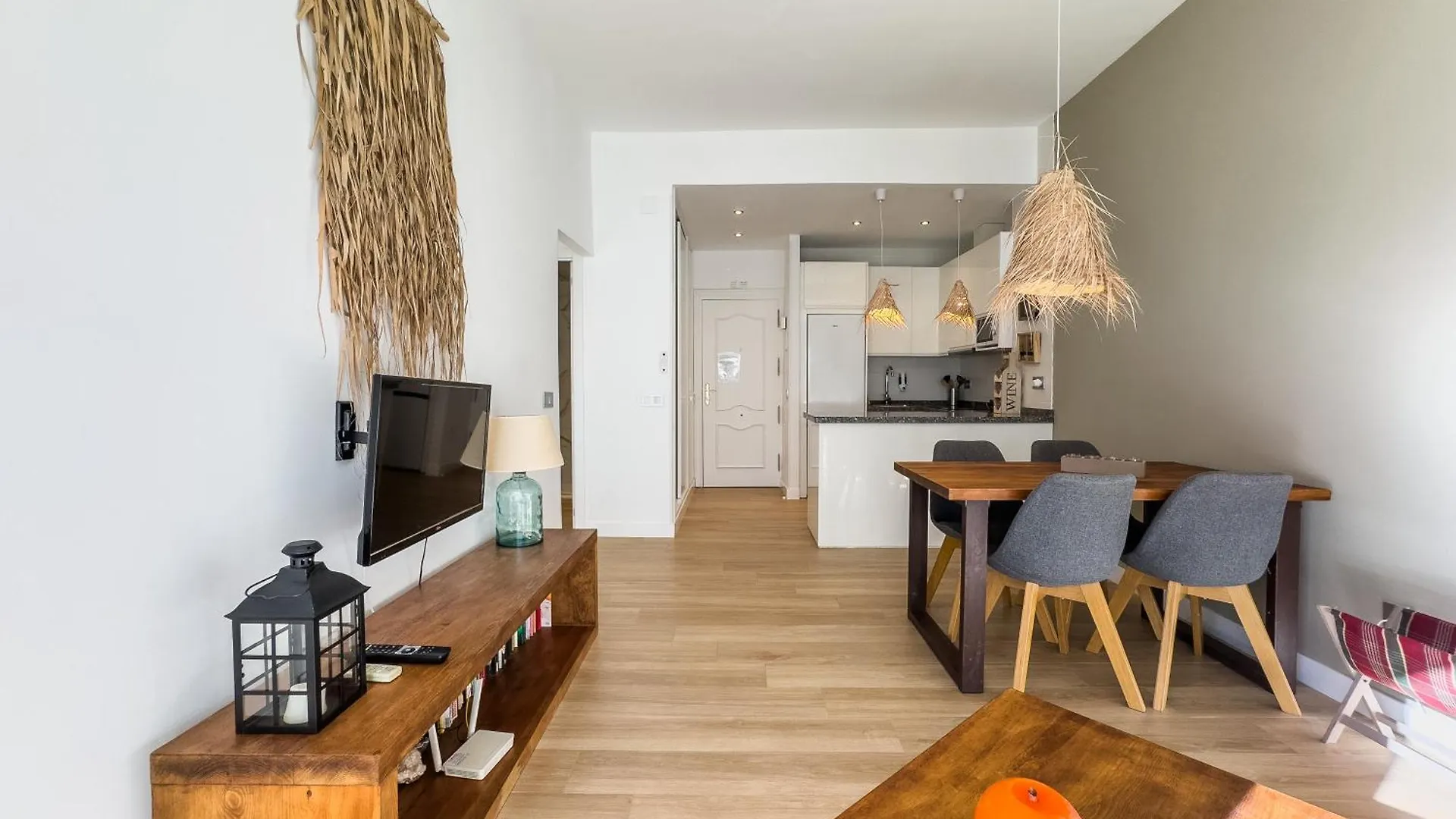 Skol 420C Fantastico 1 Dormitorio Primera Linea De Playa Marbella Spain